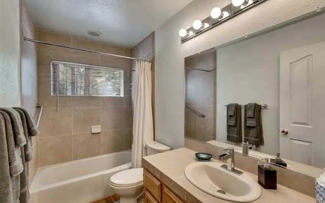 Panhandle - 3 Br Home
