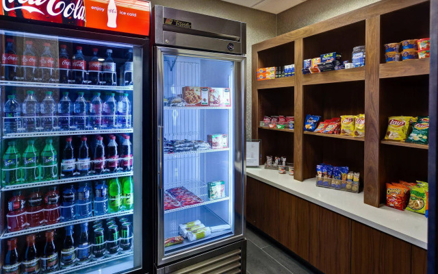 Holiday Inn Express Hutchinson by IHG