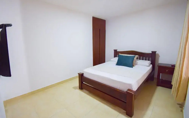 Hotel Toledo Plaza