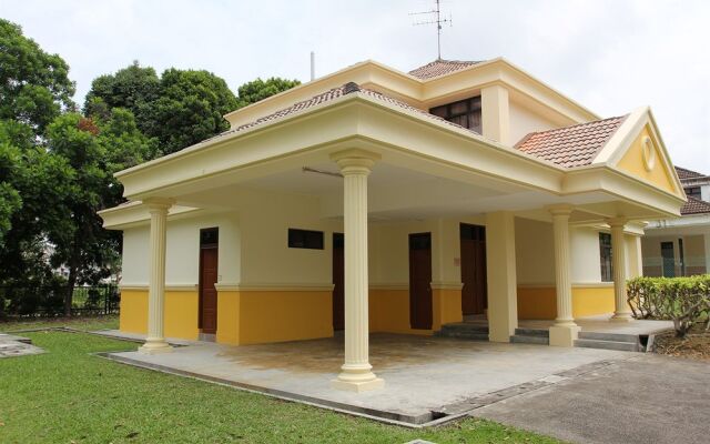 Tanjong Puteri Golf Resort Berhad