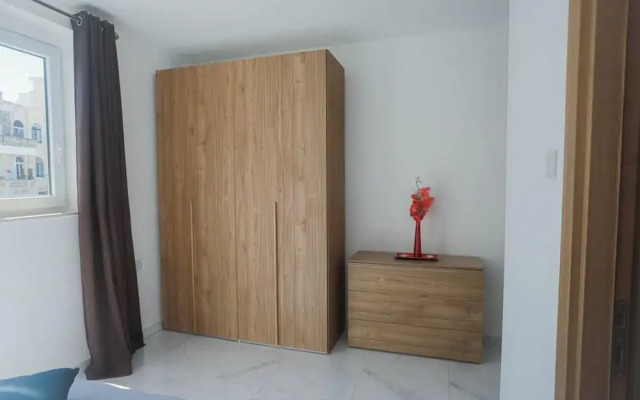 Stunning 2 Bedroom, 2 Bathroom apt St Julians