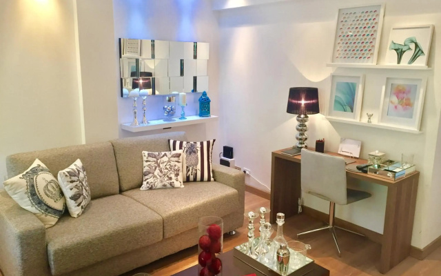 Luxury Apartment Tagle