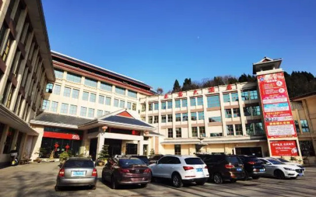 Chonpines Hotels·Qianxi Shuixi