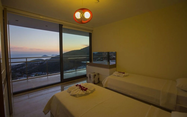 Villa Merak by Akdenizvillam