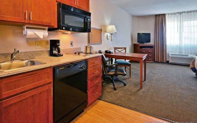 Candlewood Suites FLOWOOD, MS by IHG
