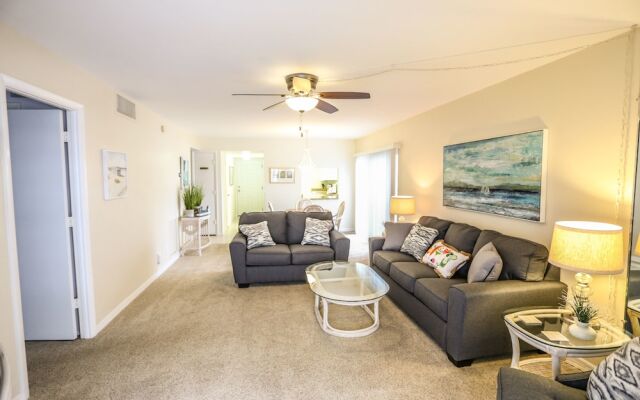 Sand Caper 208
