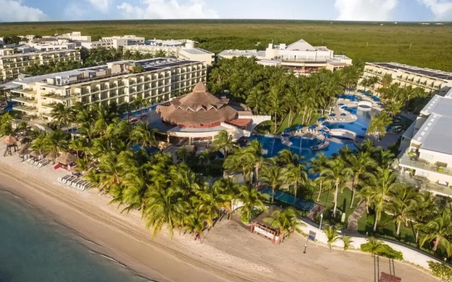 Azul Resort BY Karisma