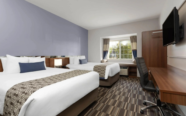 Microtel Inn & Suites by Wyndham Sault Ste. Marie