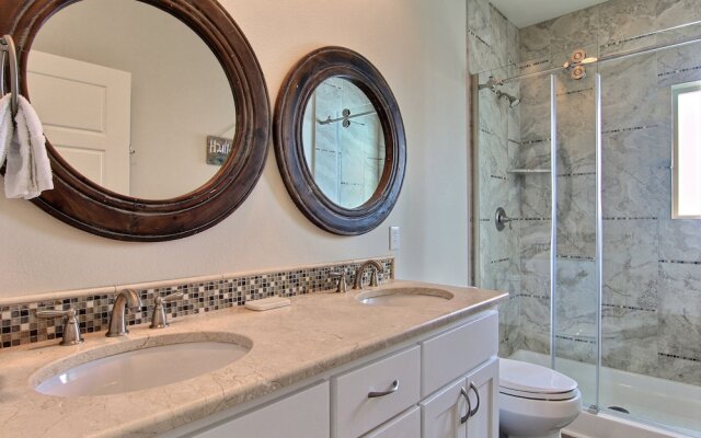 Beach-A-Holic 8121 by RedAwning