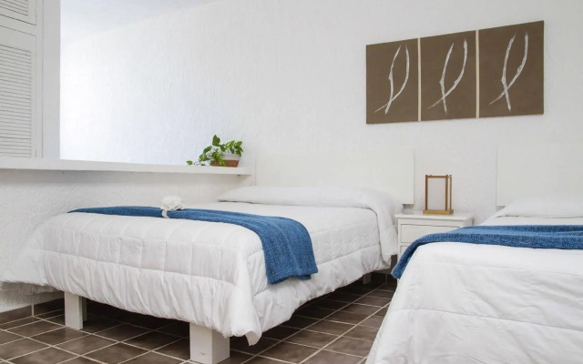 Las Gaviotas Hotel & Suites