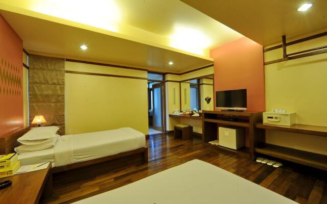 The Myat Mingalar Hotel