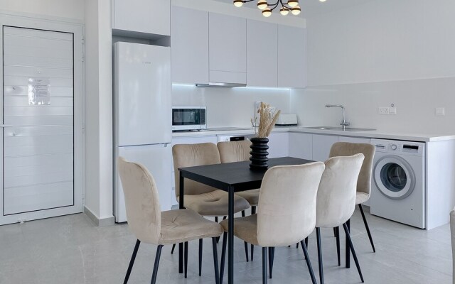Phaedrus Living Seaview Luxury Flat Limnaria 134