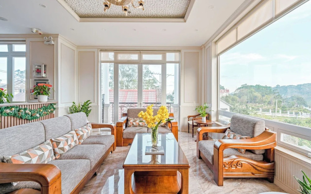Pine View Hotel Dalat