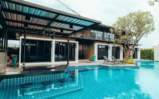 Mawadee Island Resort