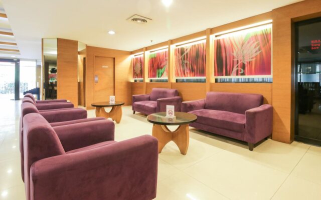 Hotel Melawai 2