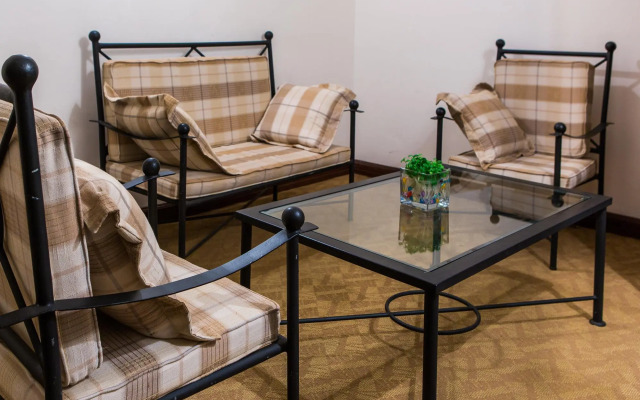 Sunlodge Hotel