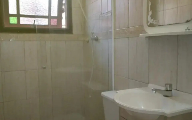 Apartamento Duplex a 100 metros da Praia de Boracéia