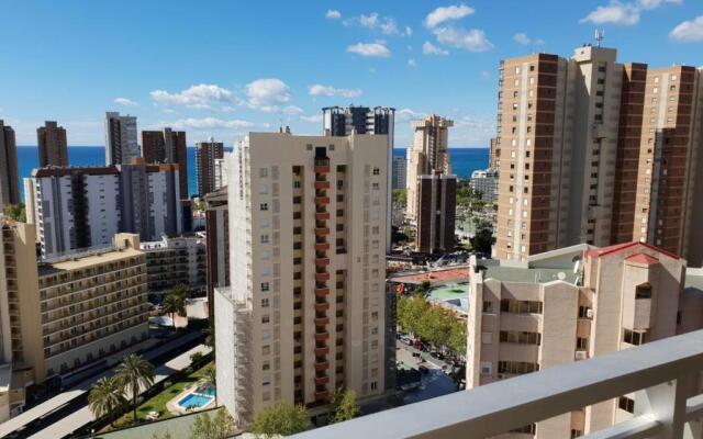 En el cielo de Benidorm - Alteanos V