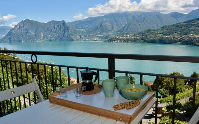 Italian Vacation Homes - La Petite Maison du Lac