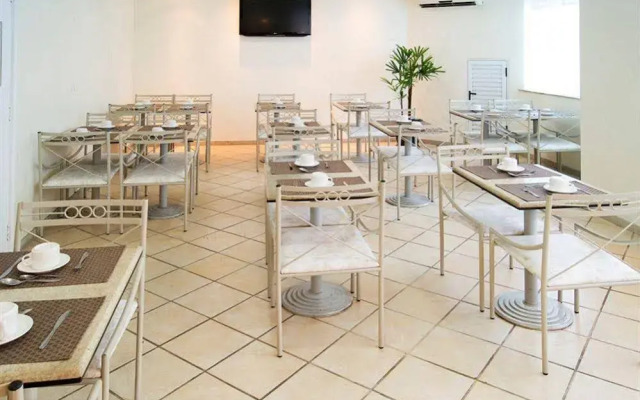 Bristol Quartier Latin Hotel