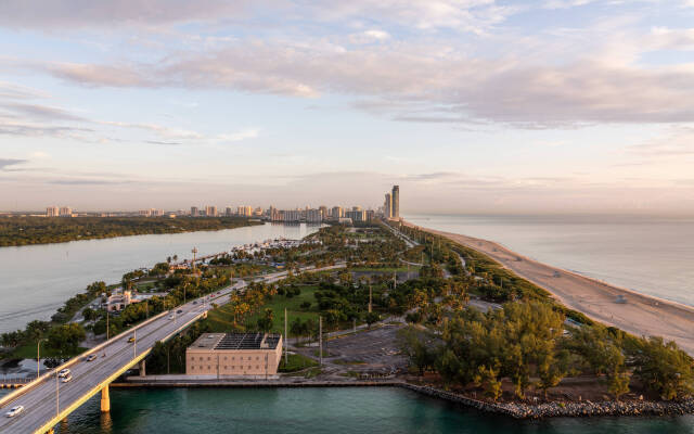 The Ritz-Carlton Bal Harbour, Miami