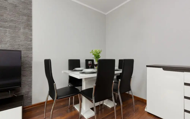 Business Apartment Warsaw by Renters