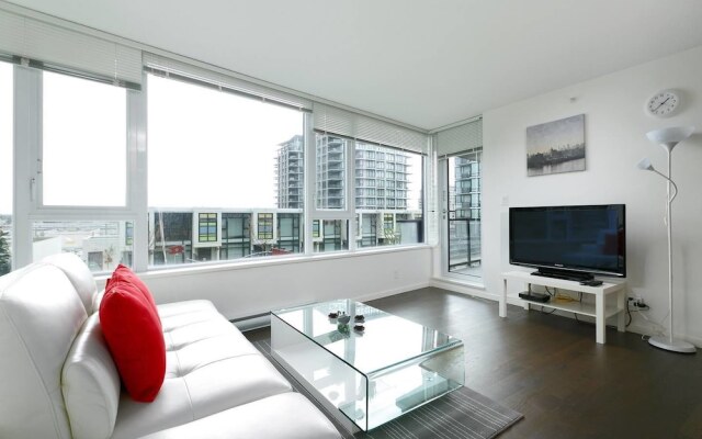 Convenient 2bdr 2BA Richmond Centre Condominium