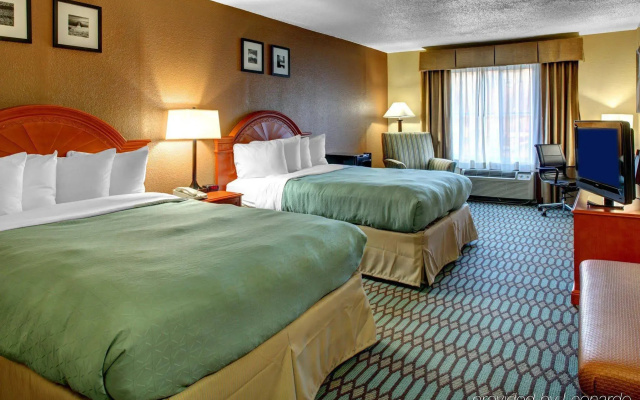La Quinta Inn & Suites by Wyndham Downtown Asheville