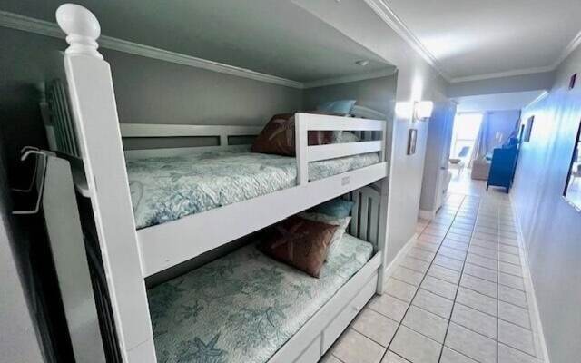 Pelican Beach 0807 1 Bedroom Condo by Pelican Beach Management