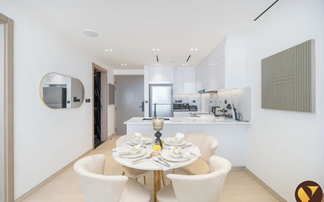 Binghatti 7min Sky Dubai 3 min Cirle Mal