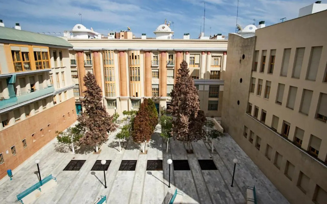 San Jacinto Triana Suite by Valcambre