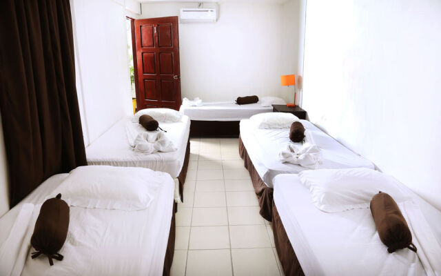Hostal Sleep Easy Inn
