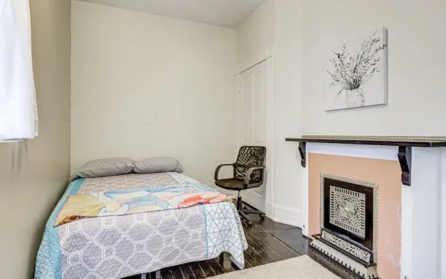 Pet-friendly Kentucky Home w/ Deck & Private Yard!