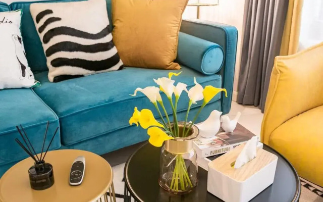 Wuhan Wuchang·Qunxingcheng Square · Locals Apartment 00121920
