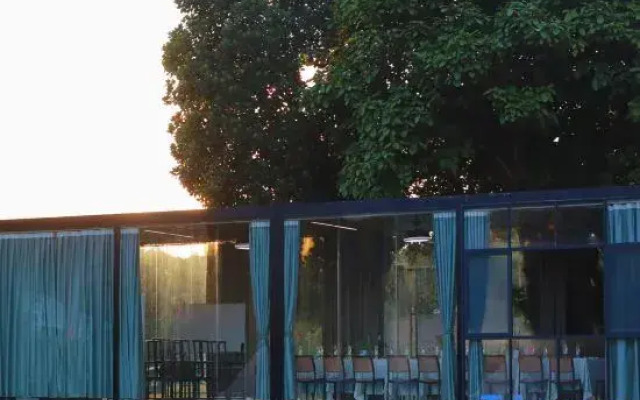 Guangzhou Yijianzhuang