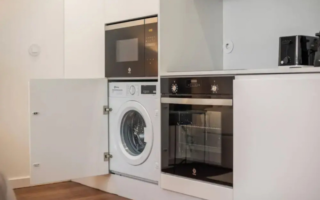 The Prestige Apartment 1F