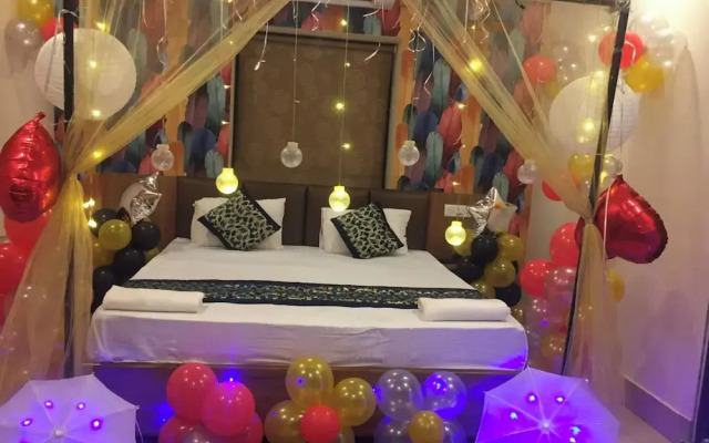 Goroomgo Effective Bollywood Hotels Bhubaneswar