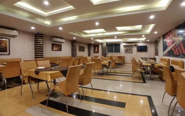 Hotel Purple Orchid