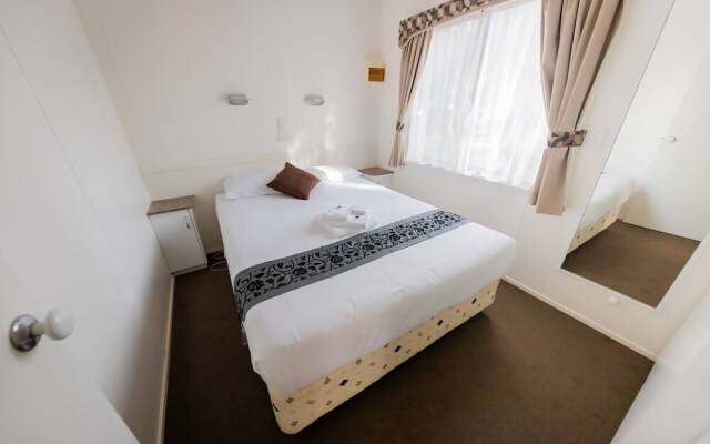 Eildon Riverside Holiday Park