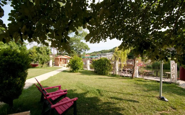 Agva Gizemli Nehir Bungalov