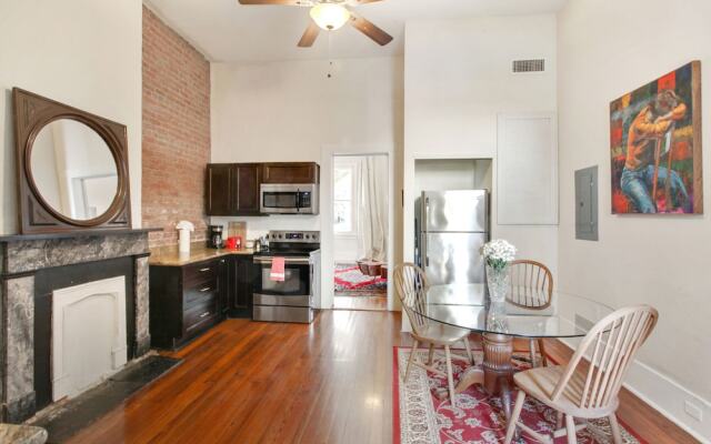 Montgomery Apartments on Magazine Street