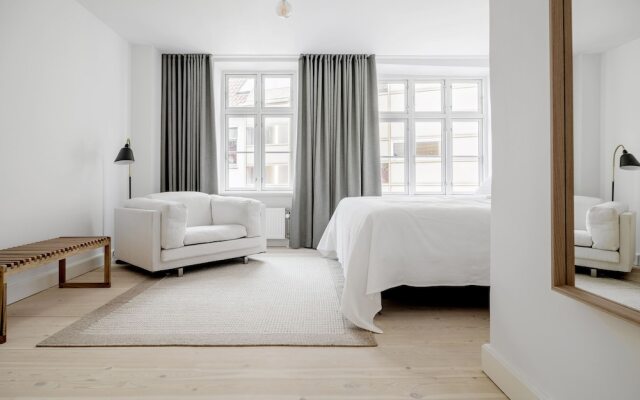 Dinesen Collection Luxury Condos by Kings Square