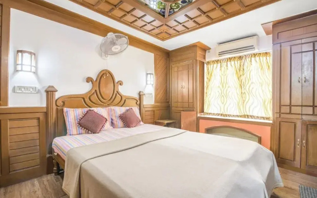 GuestHouser 3 BHK Houseboat e567
