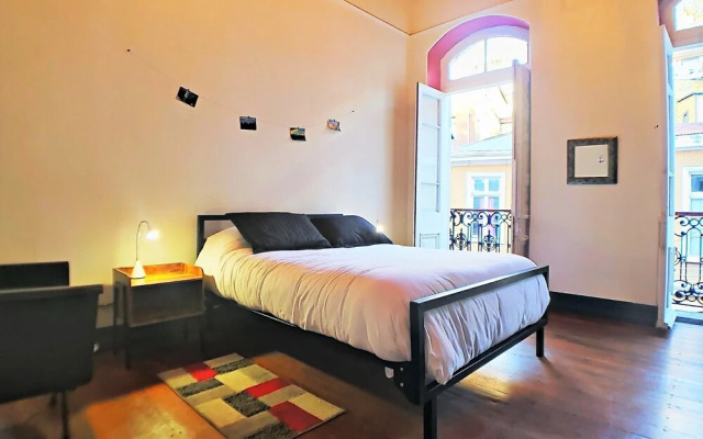 Maki Hostel Valparaiso