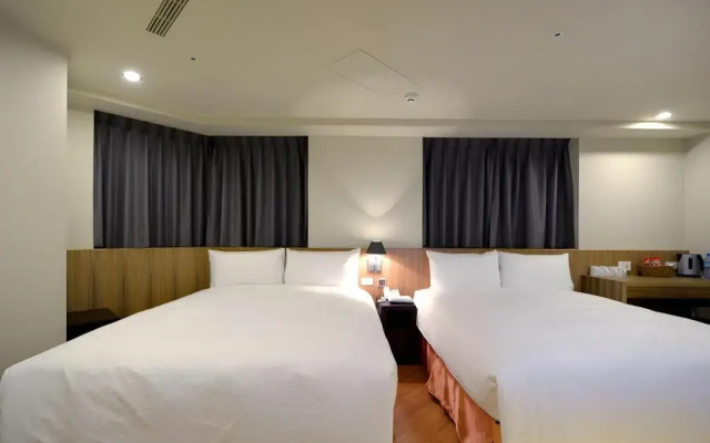 Smile Inn - Taipei Main Station