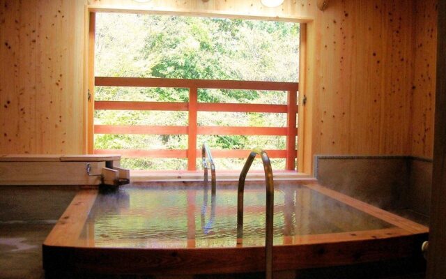 Yunohira-Onsen Shukusai Gyouunsou