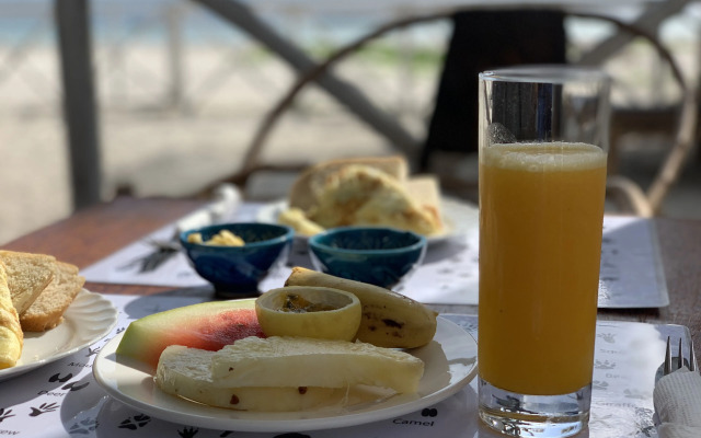 African Paradise Beach Hotel