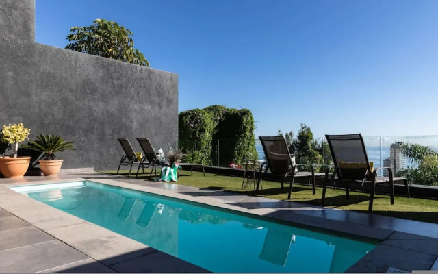 Ocean View Villa in Cape Town