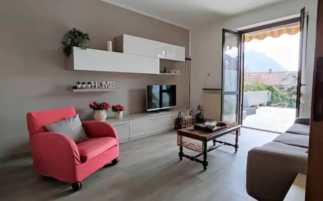 Feel at Home - LETIZIA LAKE HOUSE