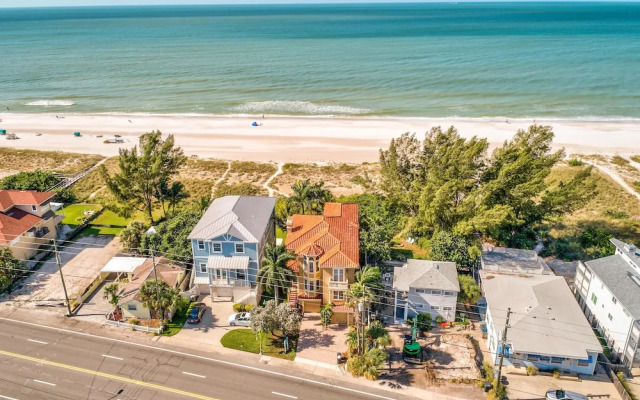 Hidden Treasure Beach House